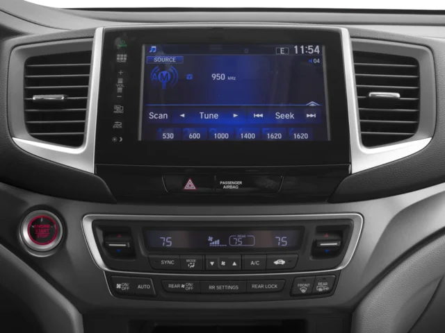 Used 2016 White Diamond Pearl Honda EX image 7