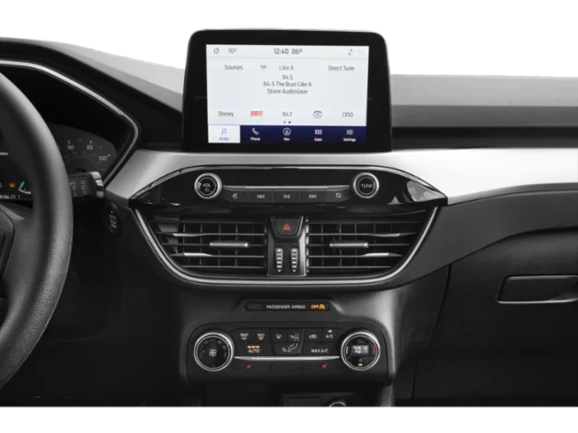 Used 2021 Silver Metallic Ford SE image 16