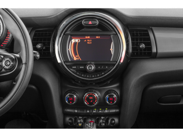 Used 2015 White MINI Base image 7