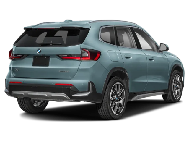Used 2024 Green BMW xDrive28i image 9