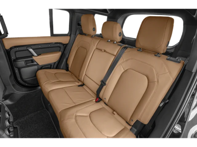 Used 2025  Land Rover P635 OCTA Edition One image 13