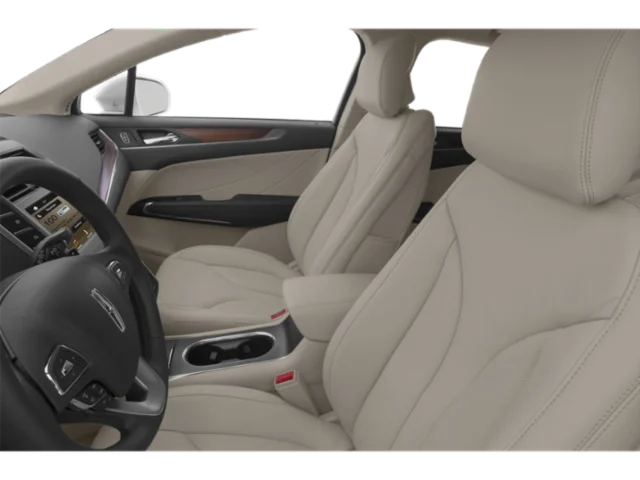 Used 2018  Lincoln Select image 9