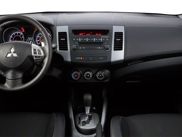 Used 2010 Blue Mitsubishi SE image 9