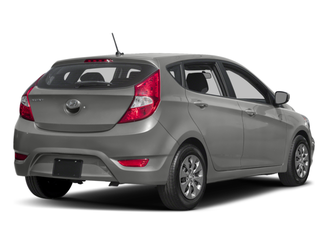 Used 2016 Silver Metallic Hyundai SE image 2