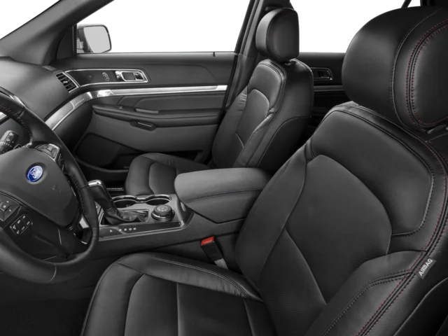 Used 2016 Magnetic Ford Sport image 6