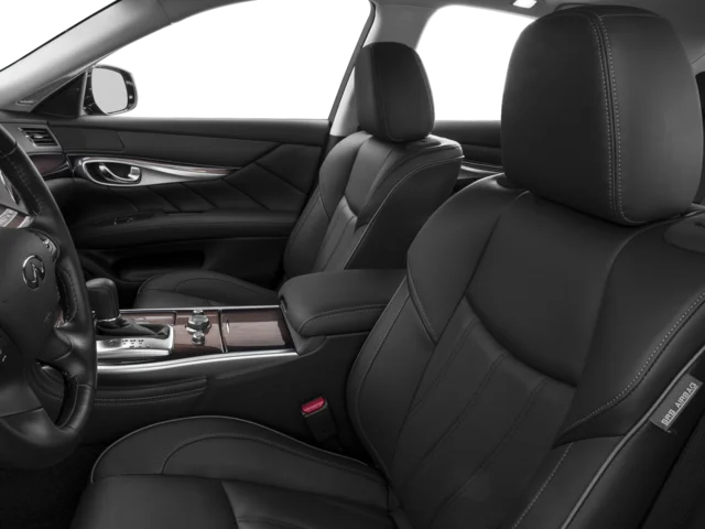 Used 2016 White INFINITI 3.7X image 6