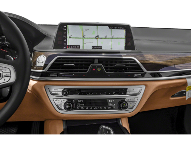 Used 2019 Gray BMW 740i image 9