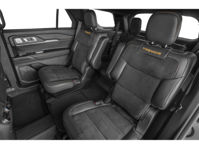 New 2026 Space White Metallic Ford Tremor® image 10