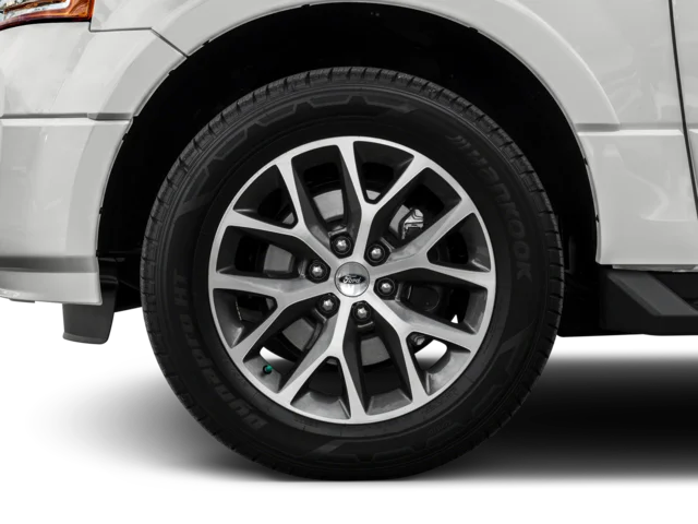Used 2016  Ford XLT image 12