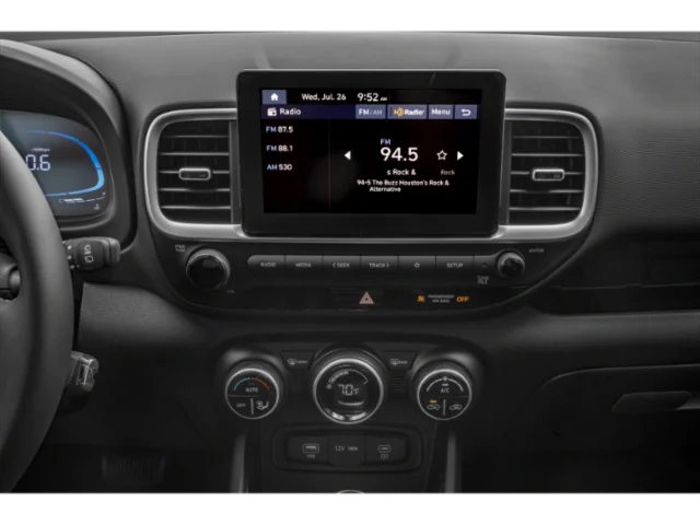 Used 2024 Silver Hyundai SEL image 14