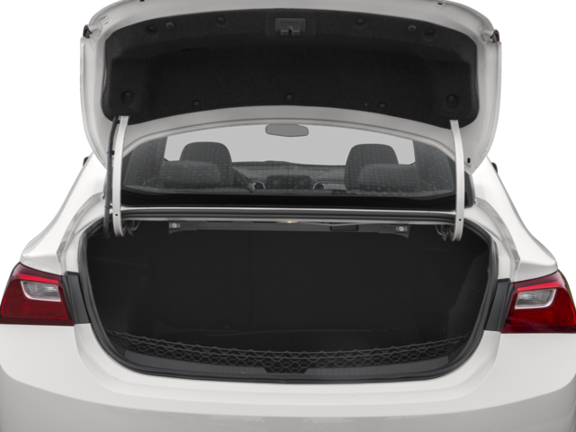 Used 2017 White Chevrolet LS image 9