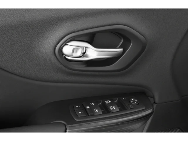 Used 2015 Deep Cherry Red Crystal Pearlcoat Jeep Limited image 20