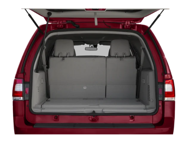 Used 2015 Black Lincoln Base image 9
