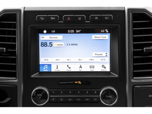 Used 2019 Black Ford Platinum image 7
