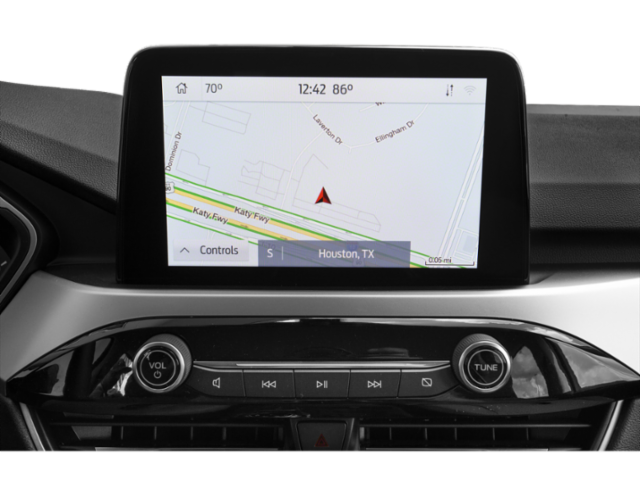 Used 2021 Oxford White Ford SE image 19