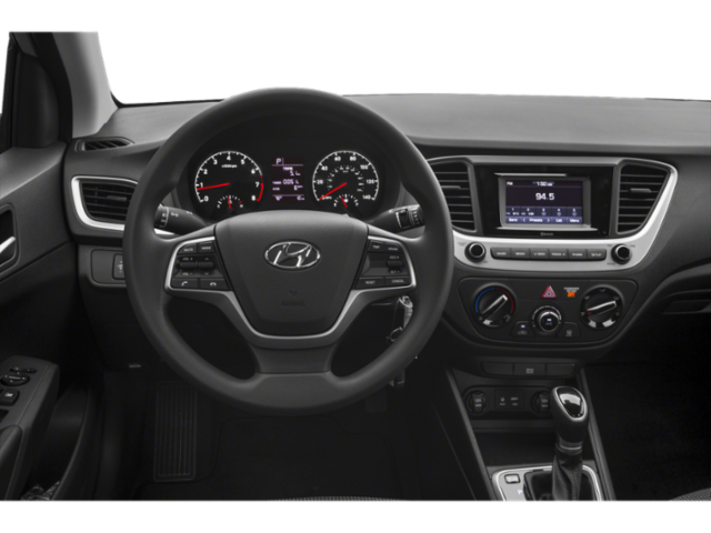 Used 2021 Gray Hyundai SE image 4