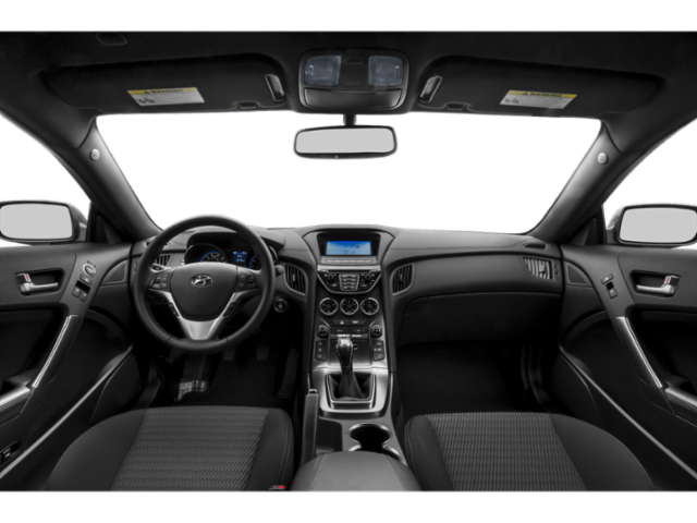 Used 2015  Hyundai 3.8 image 9