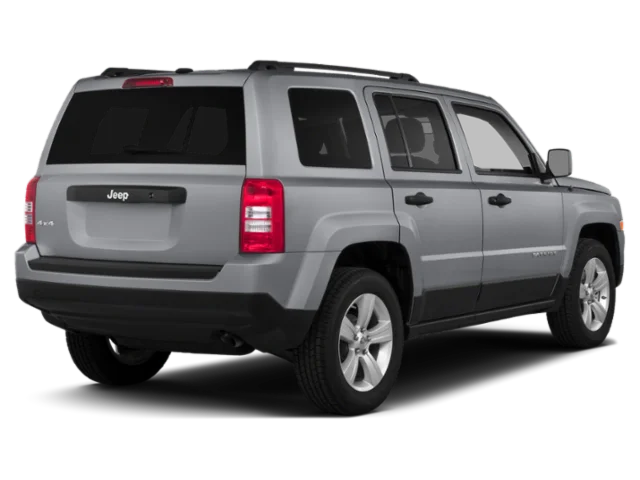 Used 2015 Silver Jeep Sport image 5
