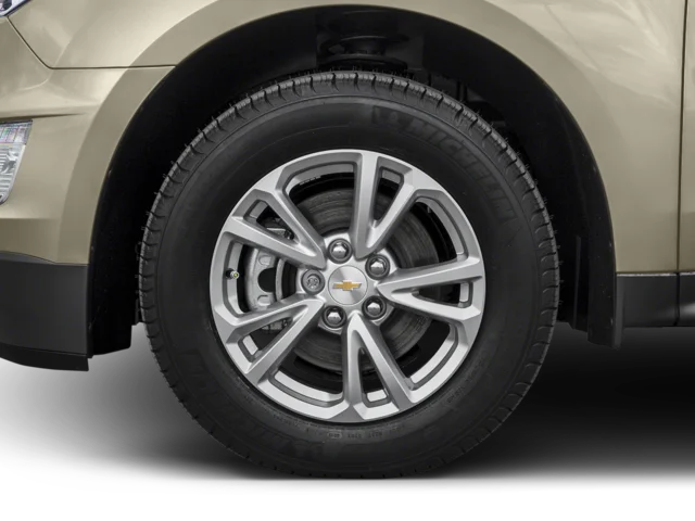 Used 2016 Summit White Chevrolet LT image 9