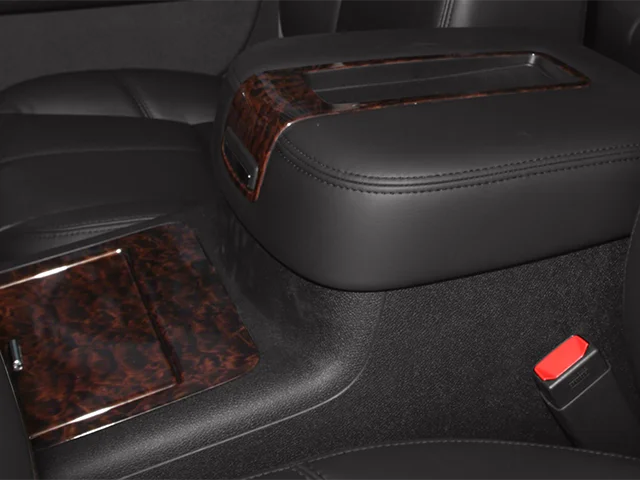 Used 2014  GMC Denali image 16