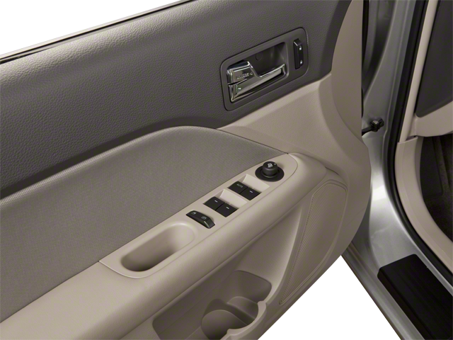 New 2010 Black Ford SE image 7