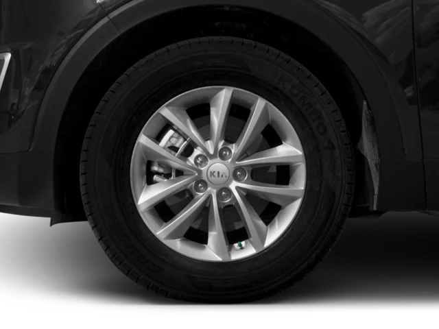 Used 2018 Gray Kia L image 10