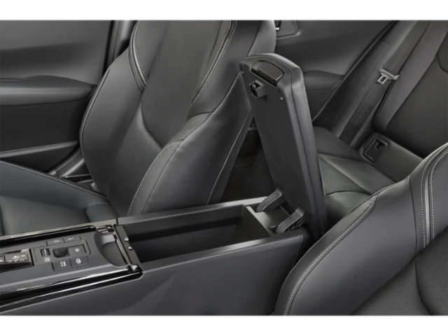 2026 Toyota Prius Plug-in Hybrid Nightshade - Photo 11