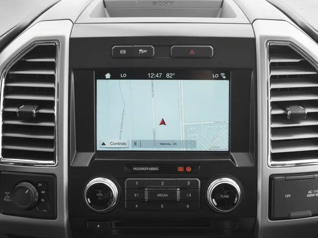 Used 2018 Black Ford Platinum image 13