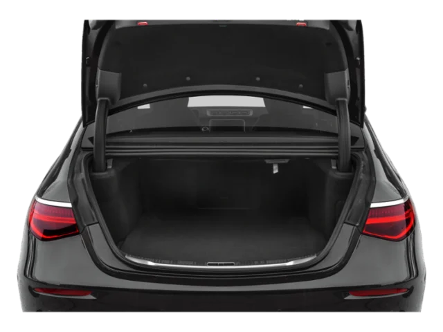 New 2026 Black Mercedes-Benz S 580e image 8