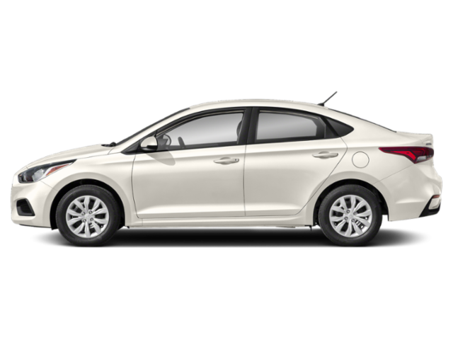 Used 2022 White Hyundai SE image 3