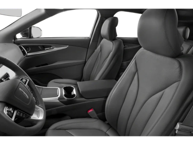 Used 2019 White Lincoln Select image 6