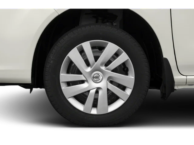 Used 2020 White Nissan S image 8