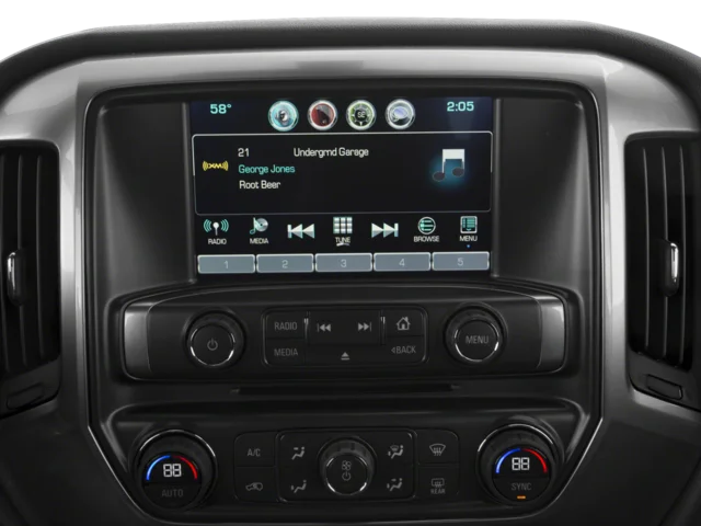 Used 2018 Gray Chevrolet LT image 7