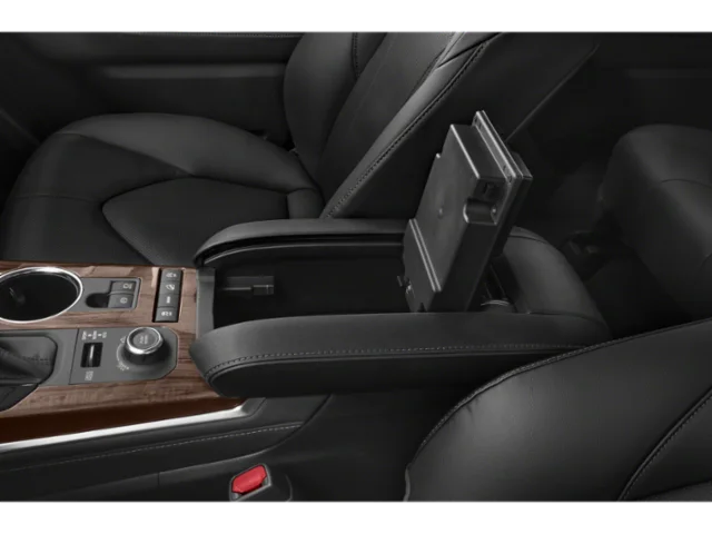 Used 2022 Wind Chill Pearl Toyota Limited image 17