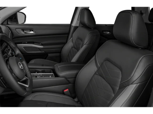 Used 2022 Gray Nissan Platinum image 13