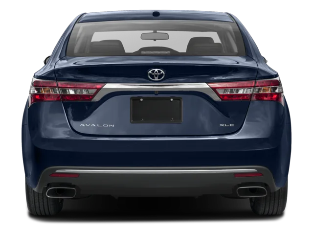 Used 2016 Silver Toyota XLE image 5