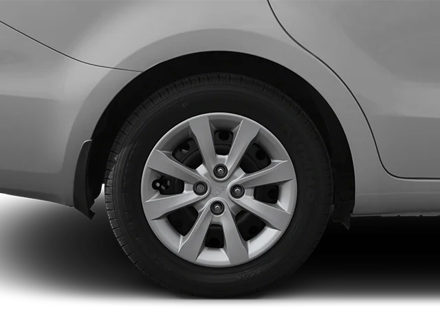 Used 2014 White Kia LX image 15