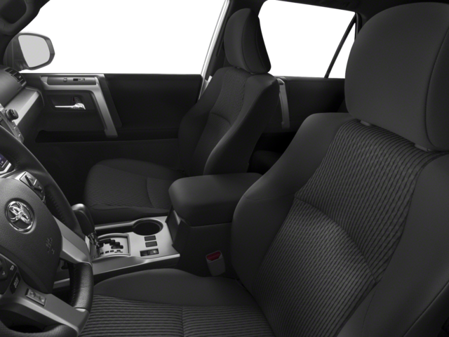 Used 2018 Classic Silver Metallic Toyota SR5 image 11
