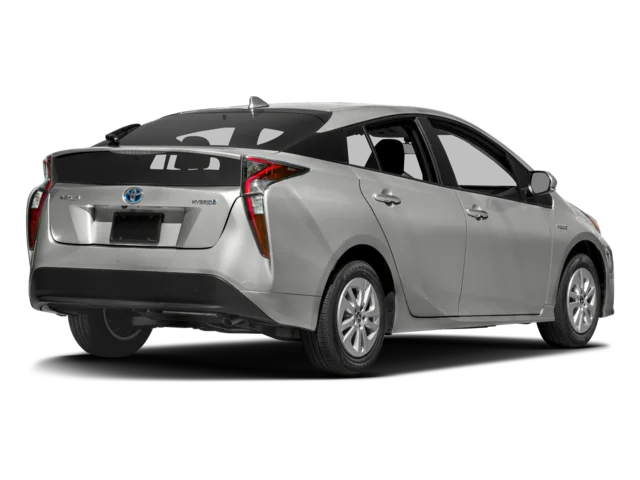 Used 2016 Green Toyota Three image 2