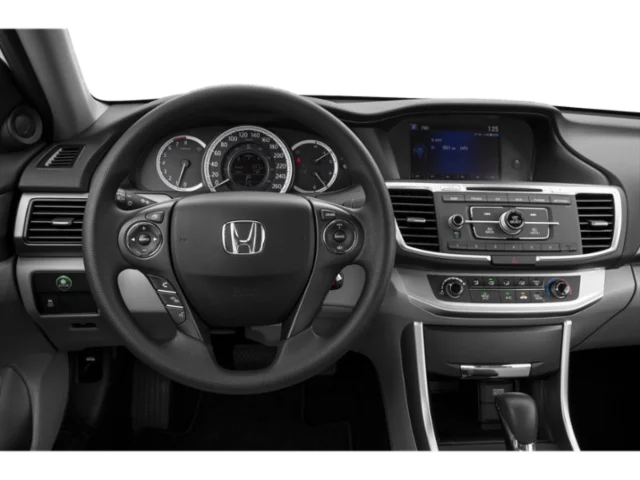Used 2013 Silver Honda LX image 4