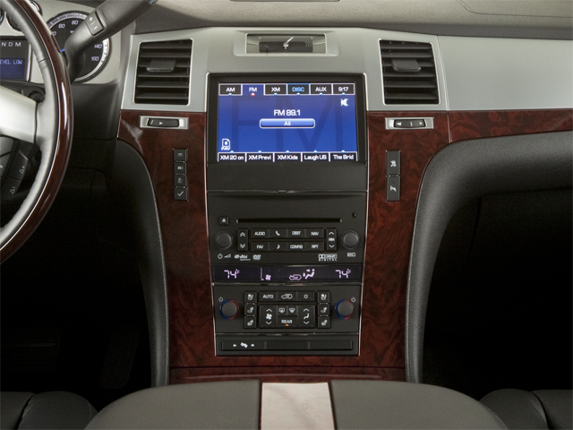 Used 2010 Black Raven Cadillac Luxury image 9