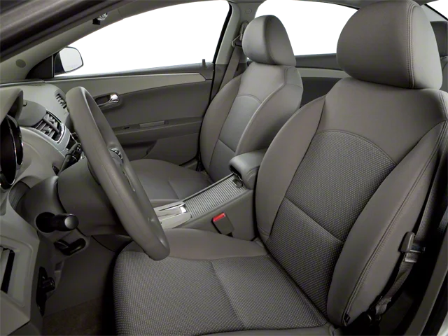 Used 2010 Gold Chevrolet LT image 9