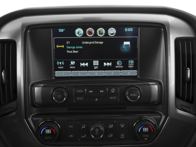 Used 2018 Silver Chevrolet LT image 7