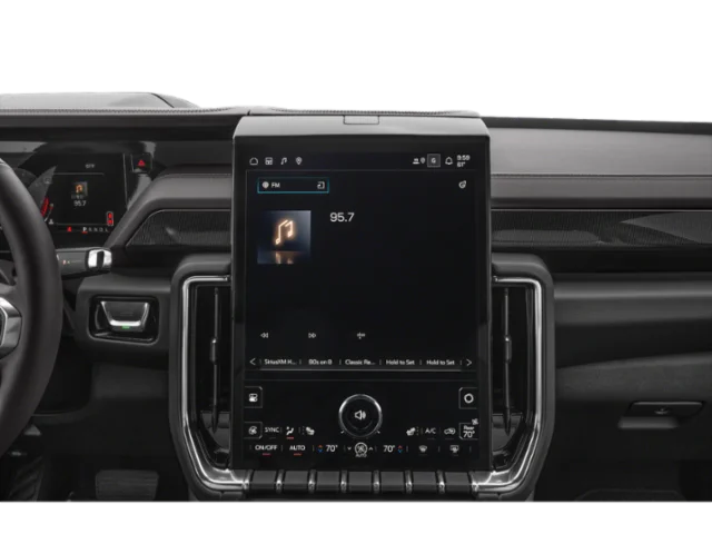 2026 GMC Yukon Denali - Photo 7