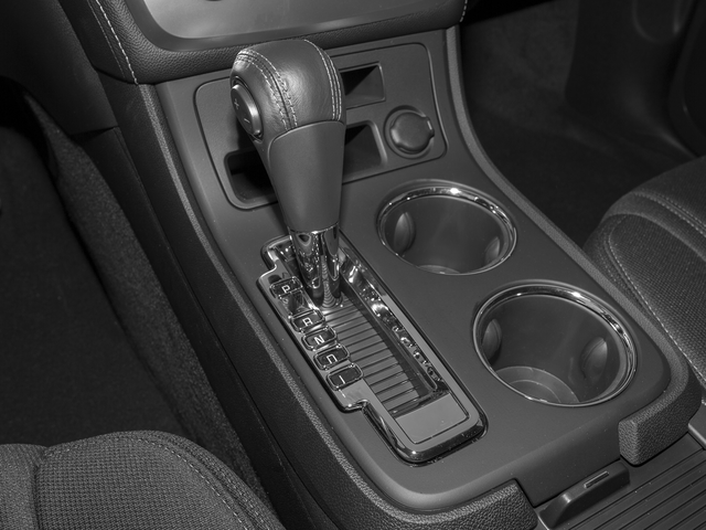 Used 2015 Champagne Silver Metallic GMC SLE-1 image 8
