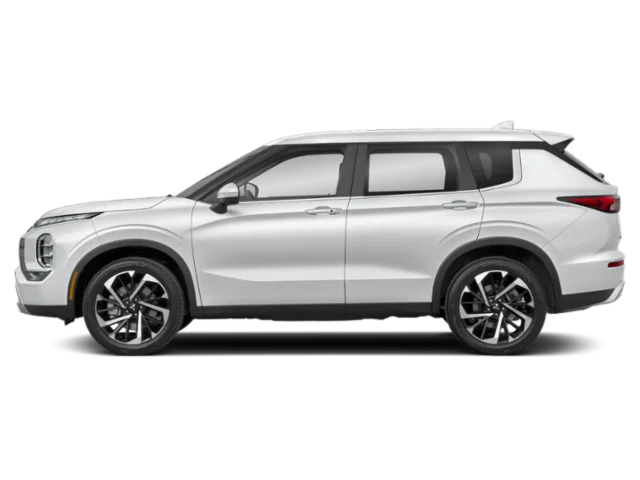 Used 2024 White Mitsubishi SE image 3