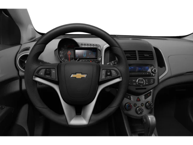 Used 2015 Gray Chevrolet LT image 5
