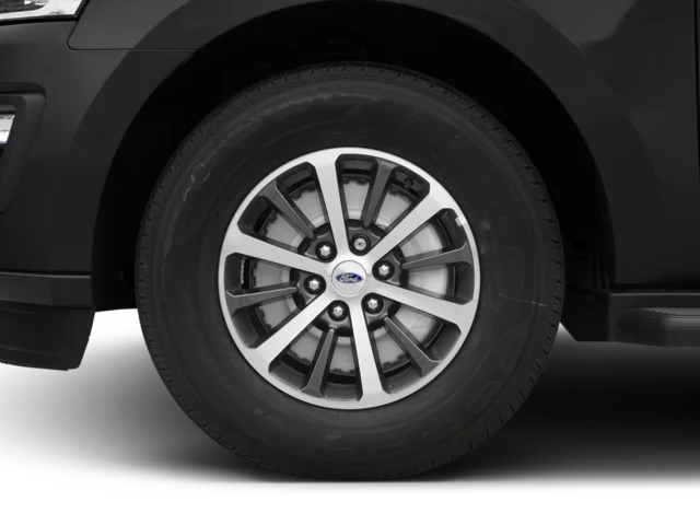 Used 2018 Gray Ford Platinum image 11