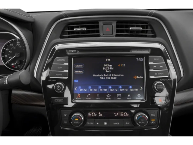 Used 2018 Super Black Nissan 3.5 SL image 7