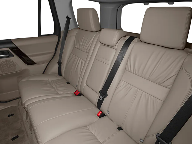 Used 2014 Red Land Rover HSE image 12